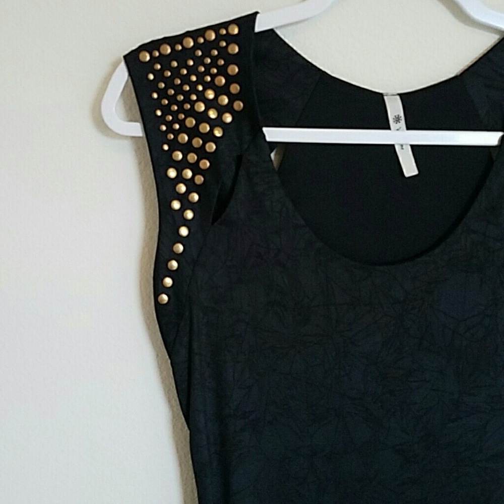 Black Dress size medium - Picture 3 of 5